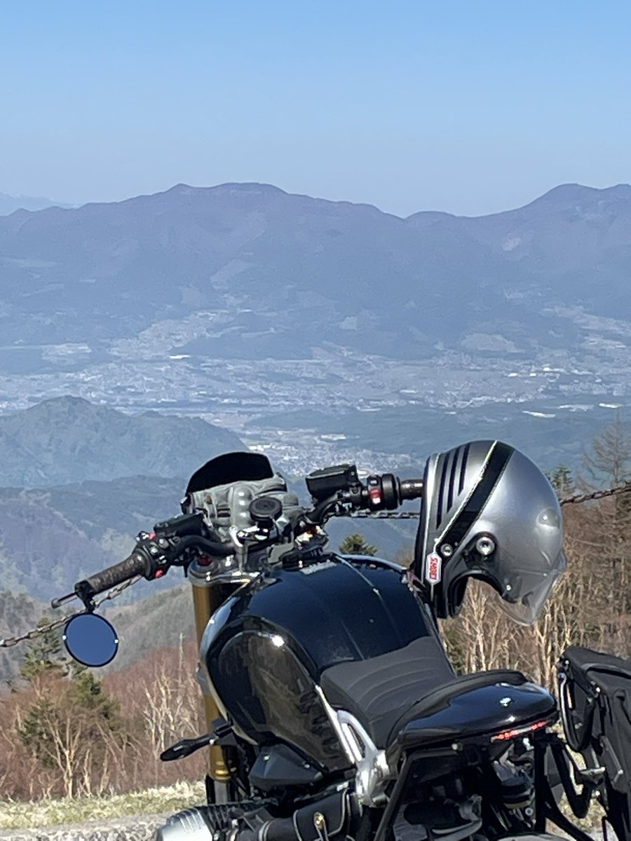 azussuu's tweet photo. 憧れのビーナスライン実績解除！日帰りでも楽しめたー
#RnineT #ビーナスライン https://t.co/fpdw1HarNL