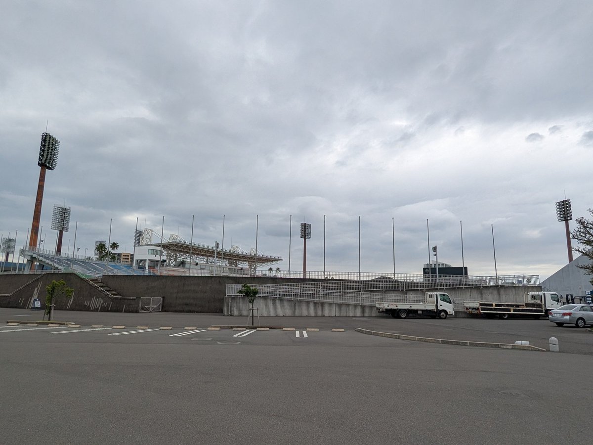 もこた tweet media