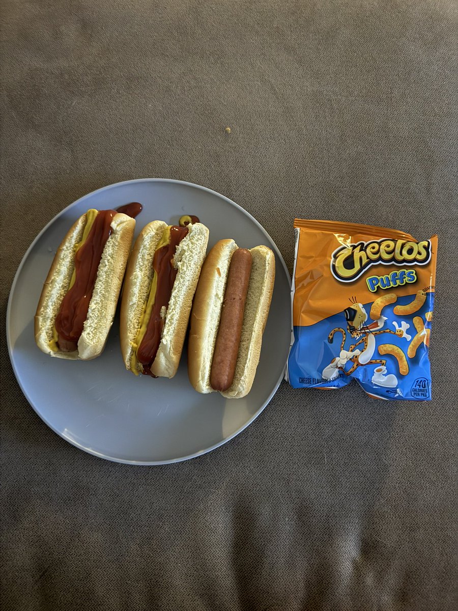 BubbasTrailers's tweet photo. Rate my supper @SpeakerPelosi https://t.co/pz2NIFAxfx