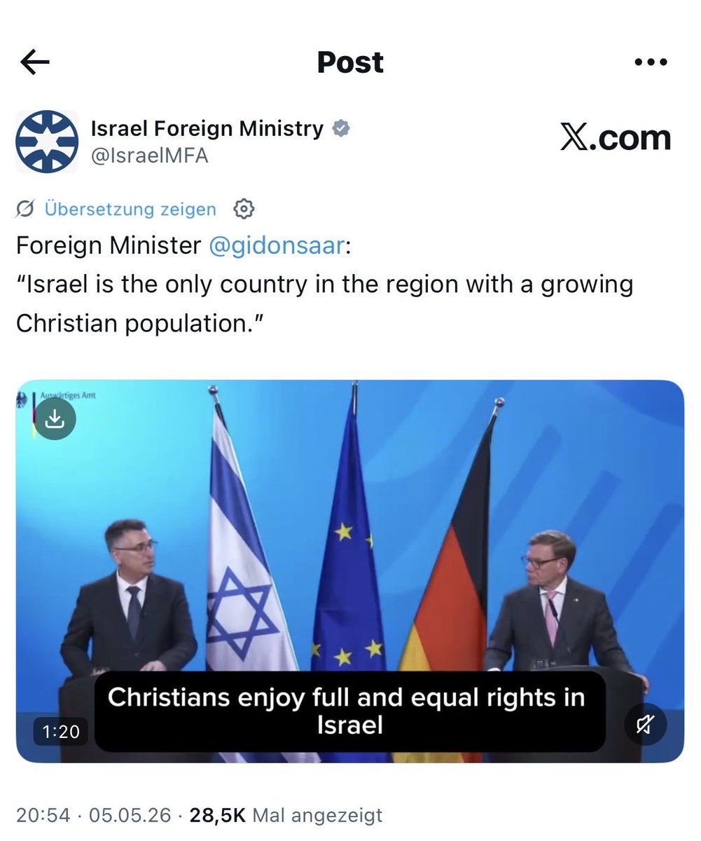 Roellchen2011's tweet photo. Wie kann die deutsche #Bundesregierung dieser Scheiße zustimmen ? 

Es ist unfassbar diese ISRAELISIERUNG Deutschlands ! 

24 Stunden kotzen 🤮 ist noch zu wenig ! https://t.co/iQSiSsXnJT