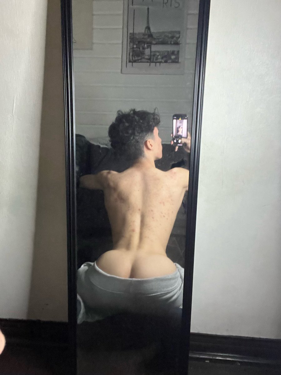 secretttwink's tweet photo. ⌛️😵‍💫 https://t.co/M5m3LSXkpj