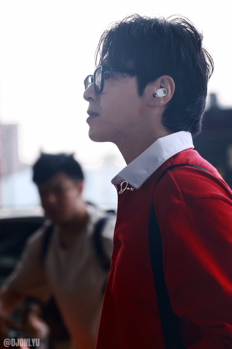 DJonlyUknow's tweet photo. 260506 CKG 🛫

preview 

#유노윤호 #정윤호 #YUNHO #CHUNGYUNHO #UKNOW #ユノ #ユンホ https://t.co/T7WK75lI8r