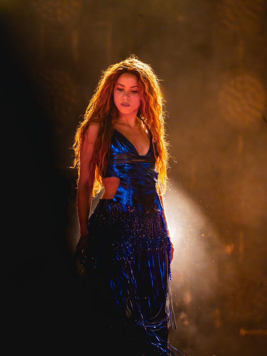 shakirastuff | fan account tweet media