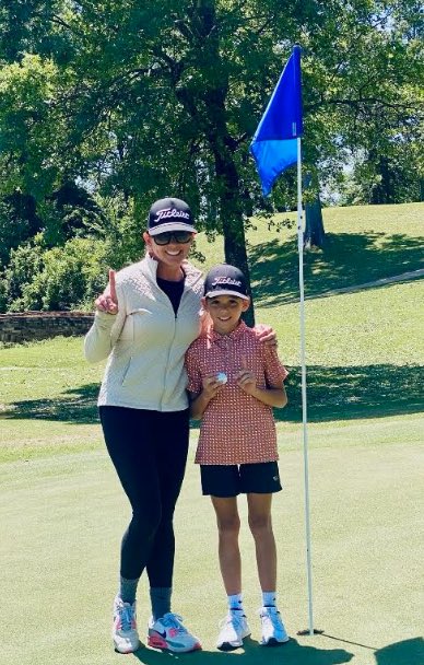 etfinalscore's tweet photo. Tyler Legacy head boys basketball coach Kyle Smith and his son, Cannon, both made a hole-in-one.

https://t.co/3MPyNM6KVA

https://t.co/t90zTHSkBJ

@TylerISD_Ath @TylerLegacyBB @hoopinsider @Coach_kylesmith https://t.co/se5mdiDuSA