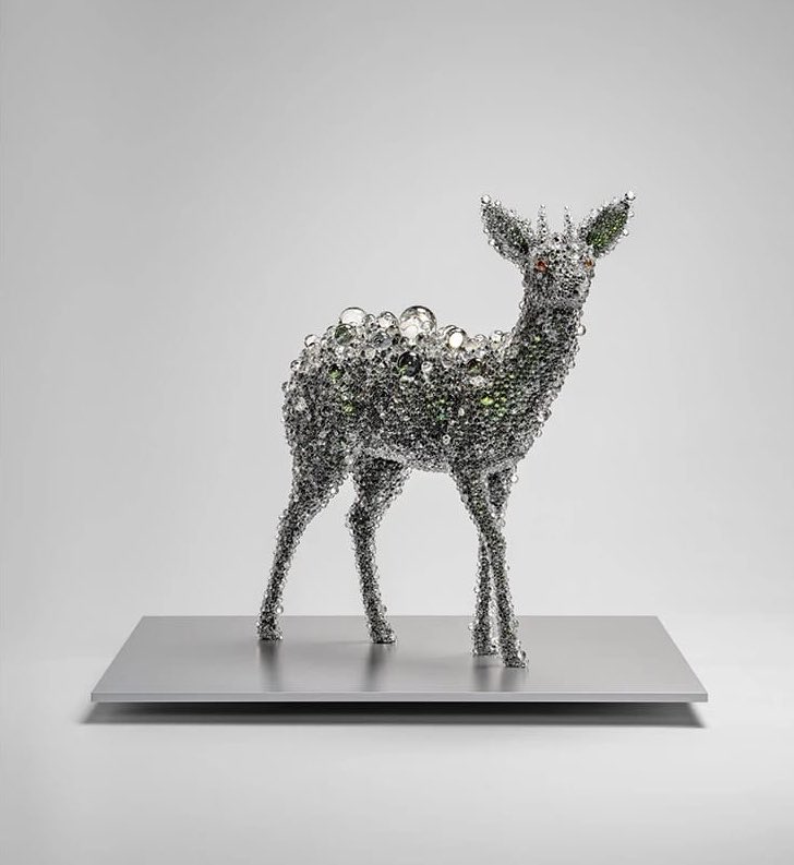 UESHIMA MUSEUM COLLECTIONより。 名和晃平《PixCell-Sharpe's grysbok