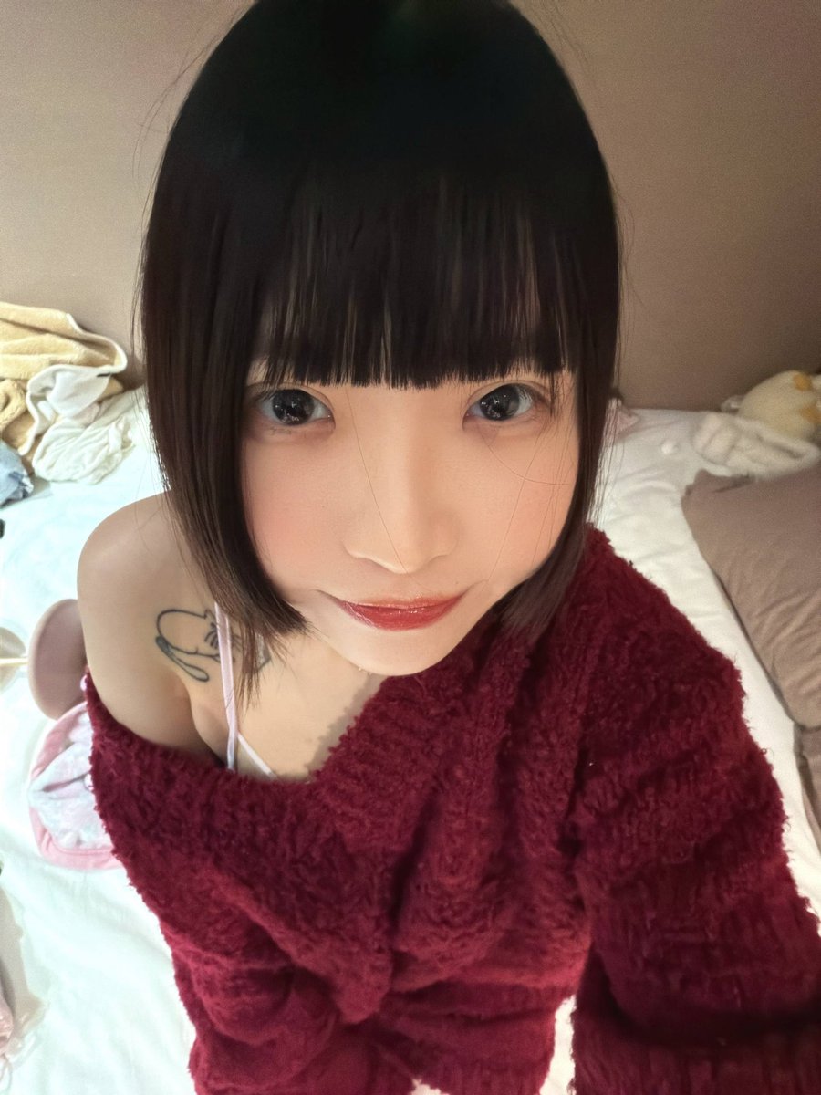 看到這篇的都不准潛水，出來報到😏
 
這篇留：饅頭

開始～～～🙌 https://t.co/piF9pHq8Na