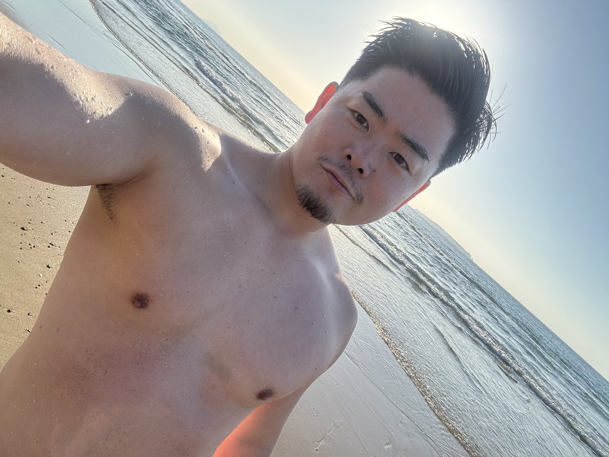 tk4747474's tweet photo. 誰もいない海 https://t.co/GNQky5lzDO