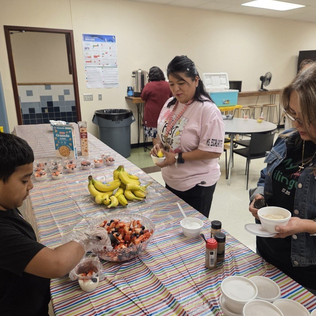 swisd_hcsa's tweet photo. Day 2 of Teacher Appreciation!! Our teachers were treated to some oatmeal and parfaits for breakfast and ended the day with a delicious pretzels! Thank you to our cheer and patrol club for sponsoring! 

#SWISDHEROS #RootedHiddenCove #RootedSWISD https://t.co/oRjJT5je3H
