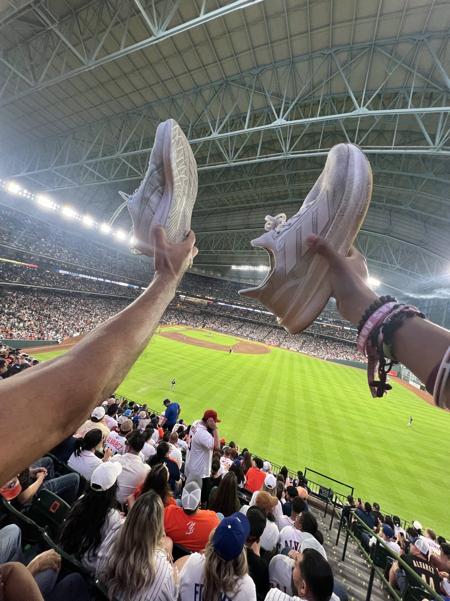 astros__report's tweet photo. @brianmctaggart only Aggies know https://t.co/oj9zmOQM5h