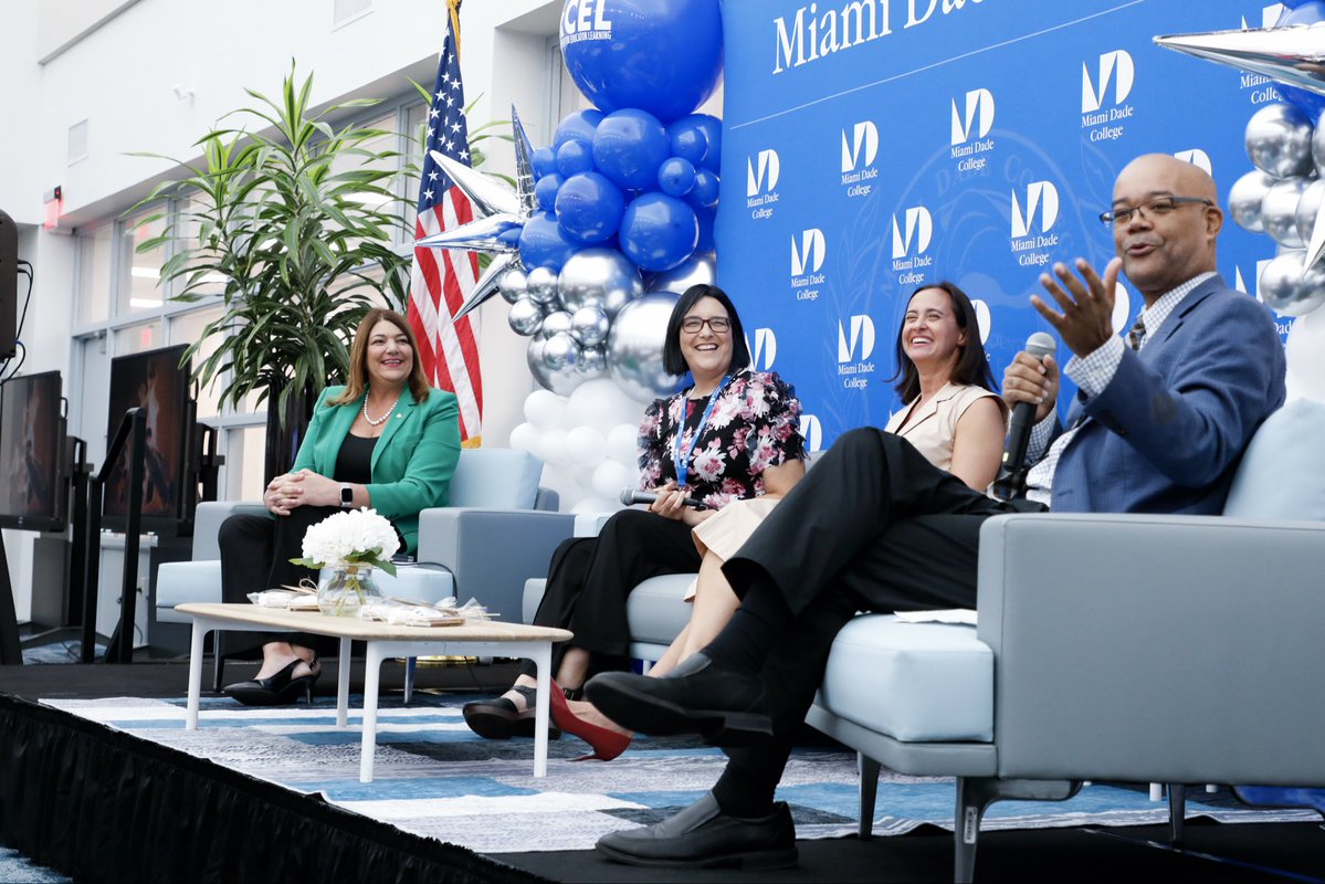 Miami Dade College tweet media