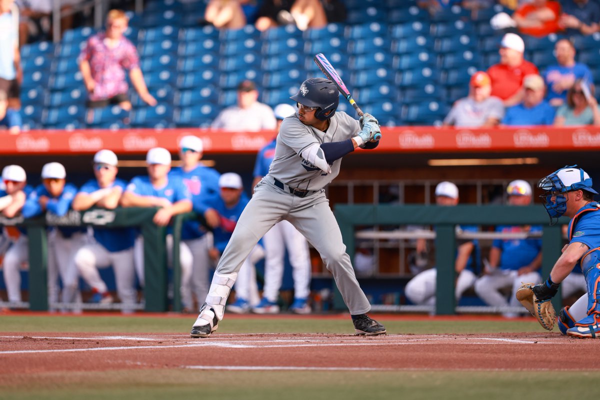 Mitchell Collins drives in a run with a sacrifice fly! Watch: https://t ...