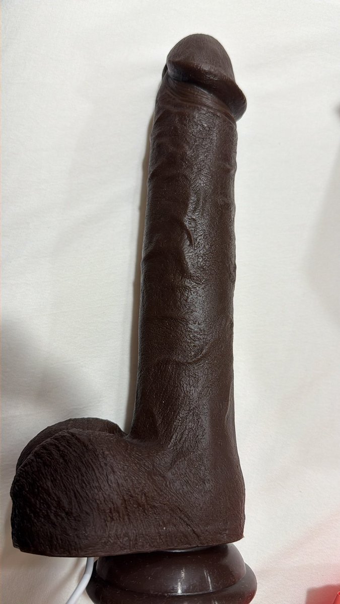 Lostinnj00's tweet photo. Since I can’t get a real one in NJ!!! This would do for now 😝😝🥰🥰🍆🍆🍆💦👌👌 https://t.co/5doJgAtrDO