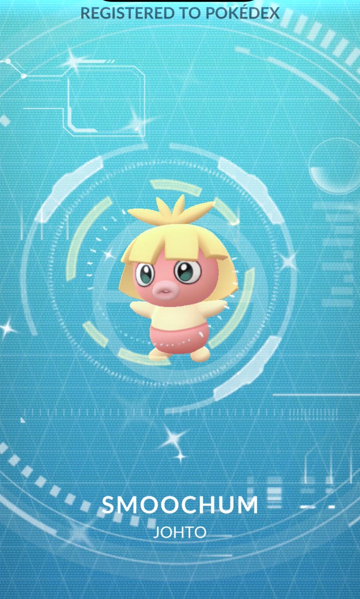 Myrtlefawn's tweet image. A new shiny hatch! I think I’ll keep Smoochum as is. #PokemonGo