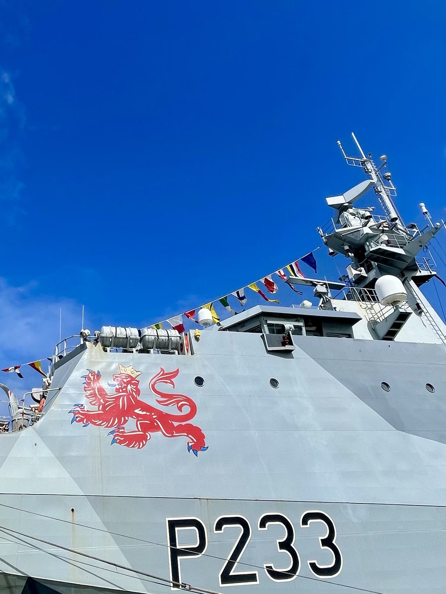 HMS Tamar tweet media