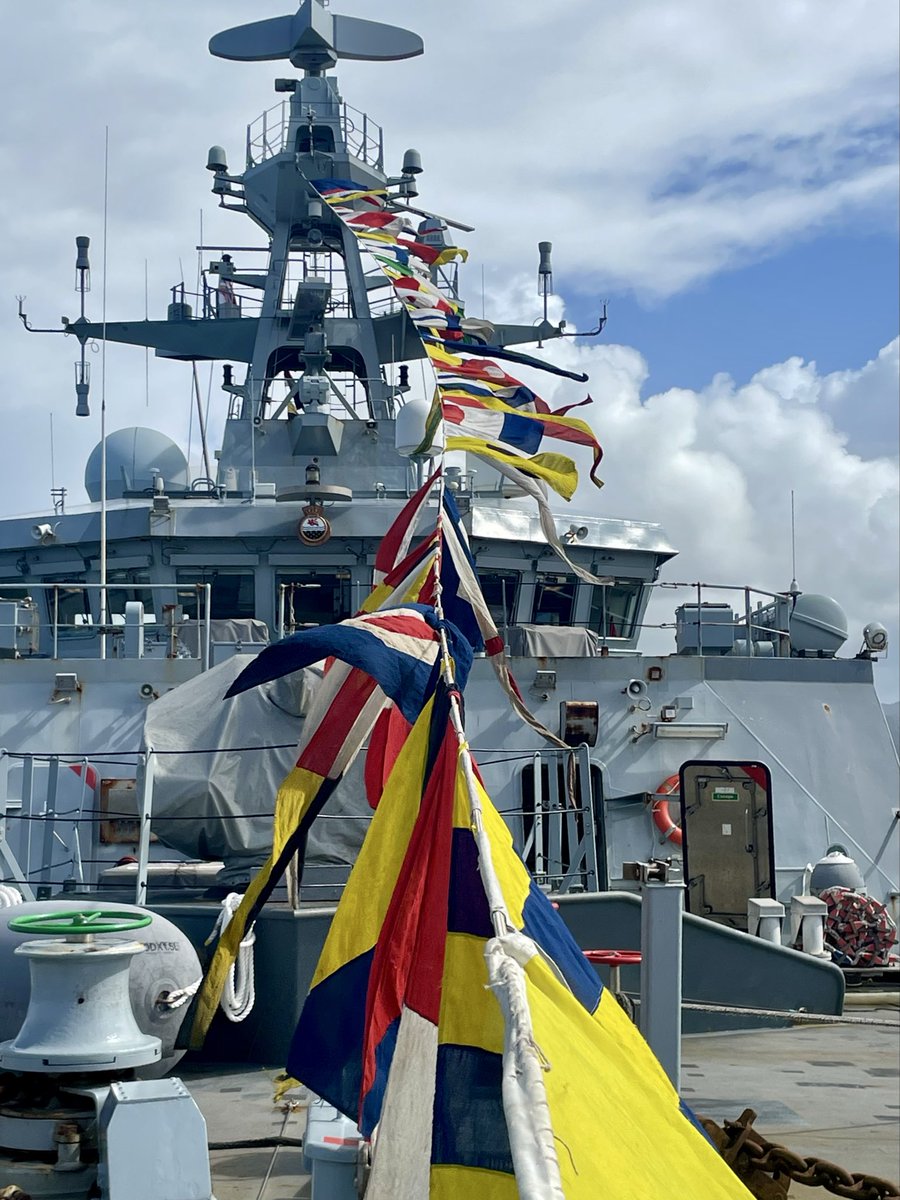 HMS Tamar tweet media