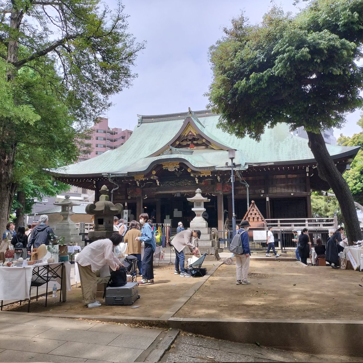 hirolynne's tweet photo. #雑司ヶ谷手創り市 始まりました。
鬼子母神会場にて16時までお待ちしております。 https://t.co/7htghwwdk3