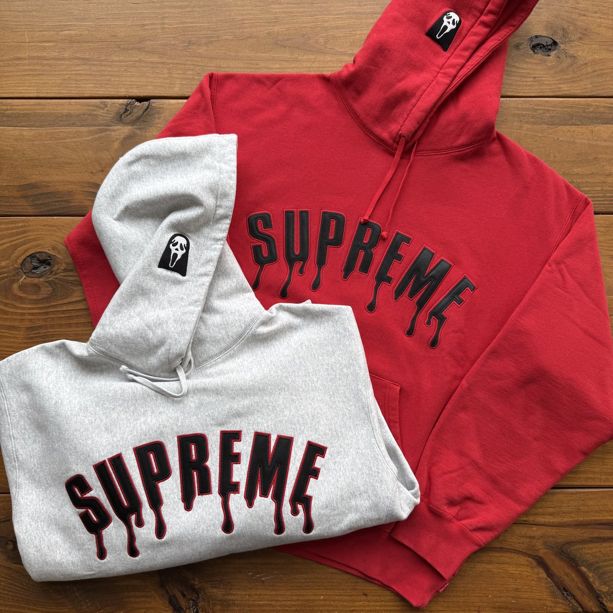 MONSTERMOSLEY's tweet photo. Day in the life

Supreme
Vintage
More supreme
Expensive vans https://t.co/gYh7IIGICQ