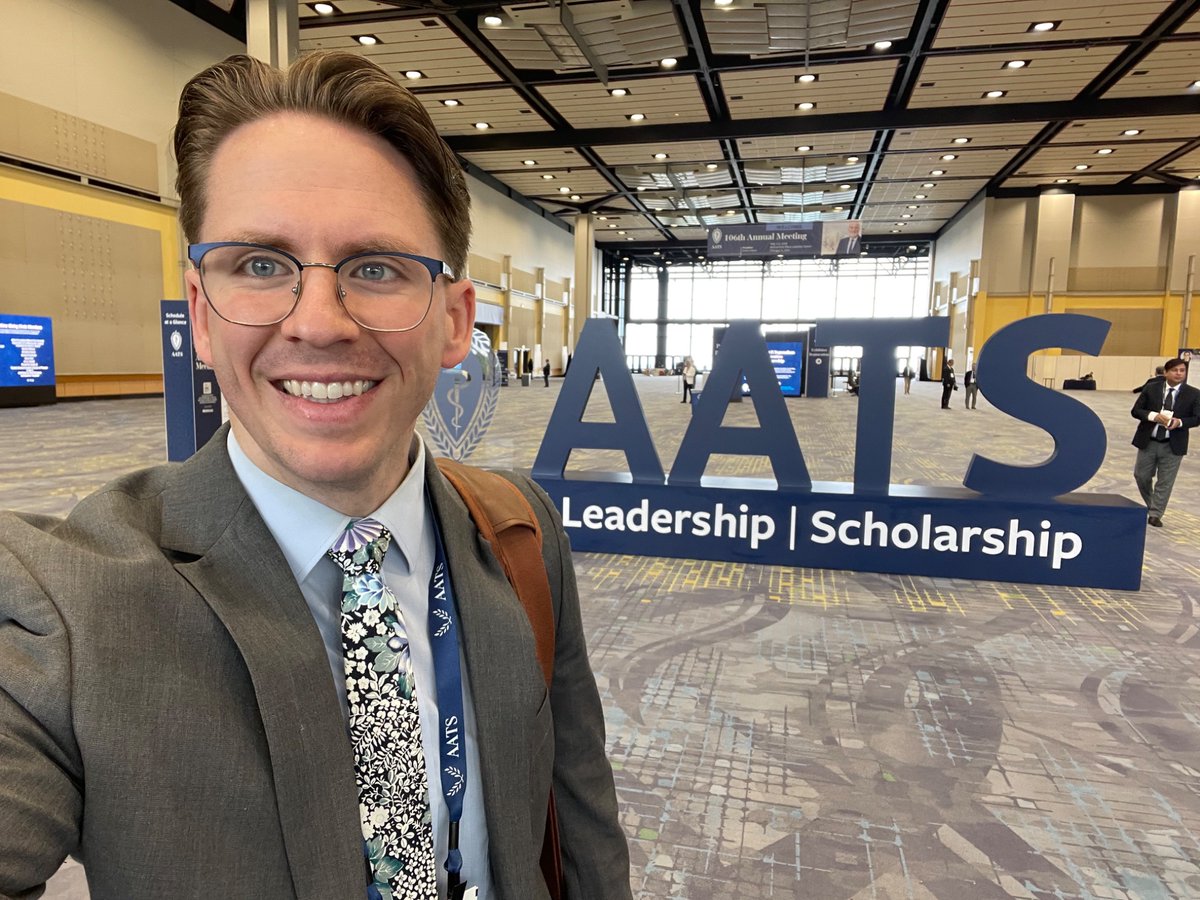 Tyler_W_Wilson's tweet photo. Complex and High Risk Thoracic case discussions moderated by the legends @jdoningtonmd and Dr. Yasufuku, what a great way to close out an amazing @AATSHQ meeting weekend. It was so great to catch up with many colleagues and mentors. One day I’ll learn to take more pictures! https://t.co/kikC0Y85qA