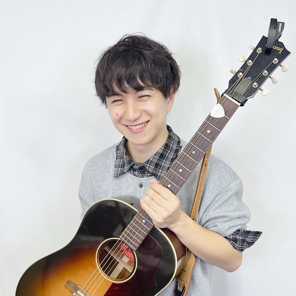 corislive's tweet photo. ゴールデンウィーク最終日は
リクエストコンサート🎵
皆さまの「聴きたい！」が詰まった特別な時間✨本日もどうぞお待ちしております✨
🕒 14:00開始です
#オンラインコンサート #GW最終日 #リクエスト https://t.co/pLqAlVMpUn