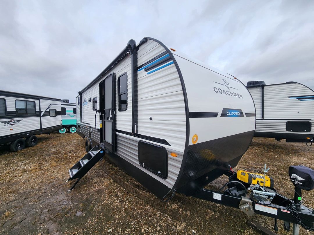 ProsserRV's tweet photo. 2026 Coachmen Clipper 
 Check out our new inventory:  https://t.co/YbeB1KBpim https://t.co/P62Y0pP8vr  AI

Powered by Glo3D 
 #2026, #Coachmen, #Clipper, #newCar, #Prosser'sPremiumRVOutlet https://t.co/RDks6ytUEh