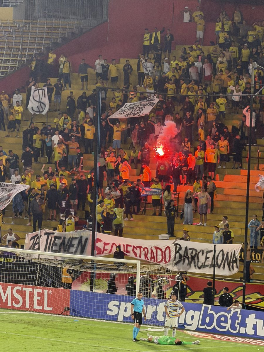 Rata90 tweet media