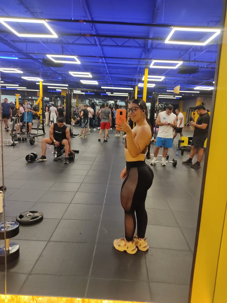 MiliFit tweet media