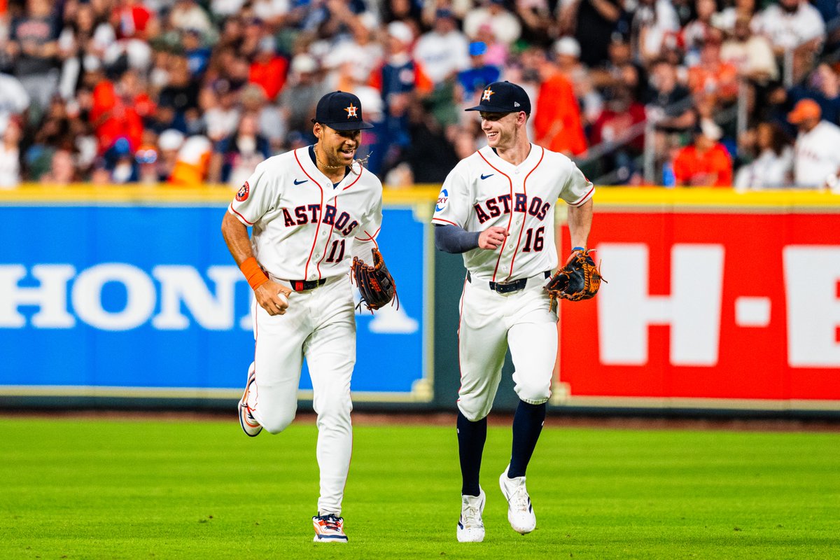 astros's tweet photo. Playmaker. 

#ChaseTheFight https://t.co/0e2ZrMl4Oa