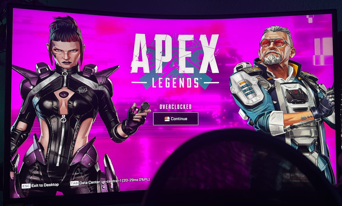 checking out the new apex season liveeee