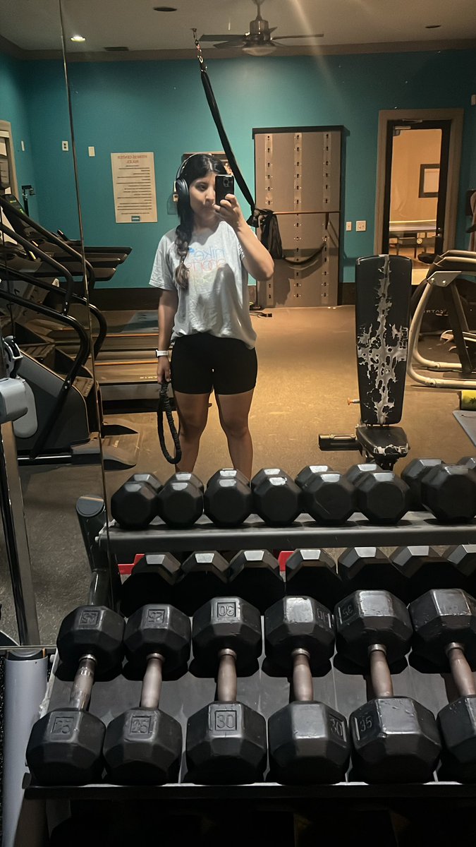 Gabi tweet media