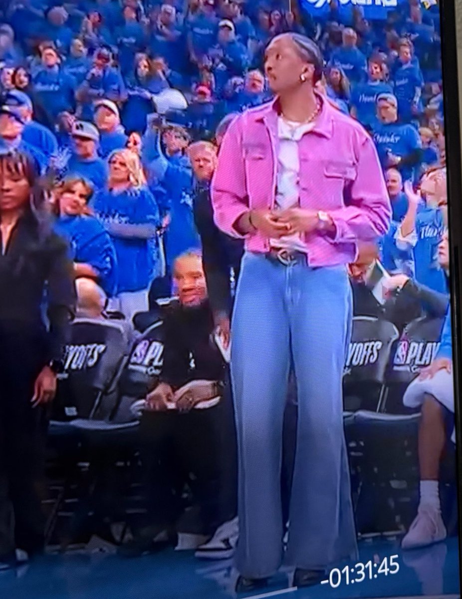 Hoops tweet media
