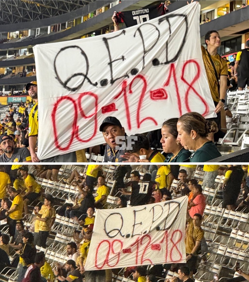 Jajajsjajajajajaja los hinchas de Barcelona en el partido contra boca llevaron una bandera recordándoles el 9 de diciembre y una camiseta de River de Juanfer Quintero, GENIOS
