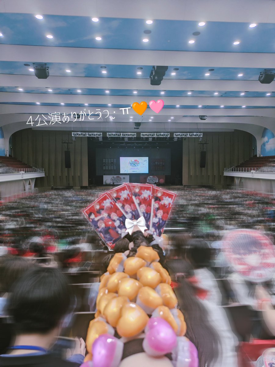 yuna_eto_noa's tweet photo. ❥ @eto_cp ﾁｬﾝ
❥ @mumu_mumu09 ｻﾝﾍ
 #えと ちゃん  #のあ さん  #からぴち  #からぴちファンミーティング
えとちゃん、のあさんファンミ完走おめでとうございます( ᵕ̩̩ ⩊ ᵕ̩̩ )❤︎
3月から1ヶ月半あっという間でしたね、＞＜
私は静岡、石川、最終日東京に参戦したのですがどの公演のえとちゃん、のあさんを振り返ってもファンサービスいっぱいで1人1人に丁寧な対応をしていてファン想いなんだなと改めて実感しましたっ ‧̫ ㅠ♥
えとちゃんの無茶ぶり選手宣誓も沢山笑わせてもらったよꉂ›⩊‹
そしてからぴちパラダイス2026の開催ありがとうございます😭😭
また会える機会を作ってくれたことが嬉しくて、過去最大規模のアリーナツアーでここまでからぴちが大きくなったということに涙が出たよ｡°(ᐢ•̥⩊•̥ᐢ)°｡
絶対にえとちゃんとのあさんに会いに行くね
大好きだよ、ありがとう💧
ファンミ本当に本当にお疲れ様でした❣️
いっぱい休んでね( σω-)ᙆƶ♥