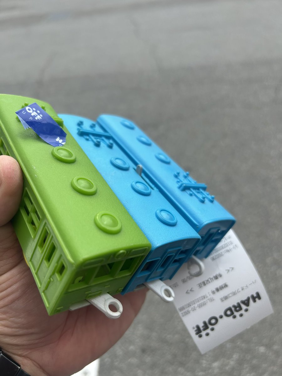 plarailplayer's tweet photo. 追加でさっき購入
他の目ぼしいやつは同じプラレールコレクターな方が持っていかれました
話し込んでしまった
中古屋でのコミュニティーケーションもいいものだ https://t.co/un3ogjeYqq
