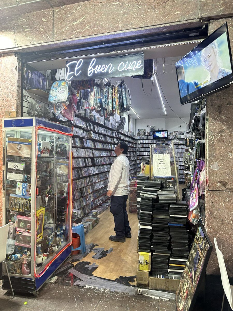 Crónicas de la Ciudad Perdida Oscar Blanco CDMX tweet media