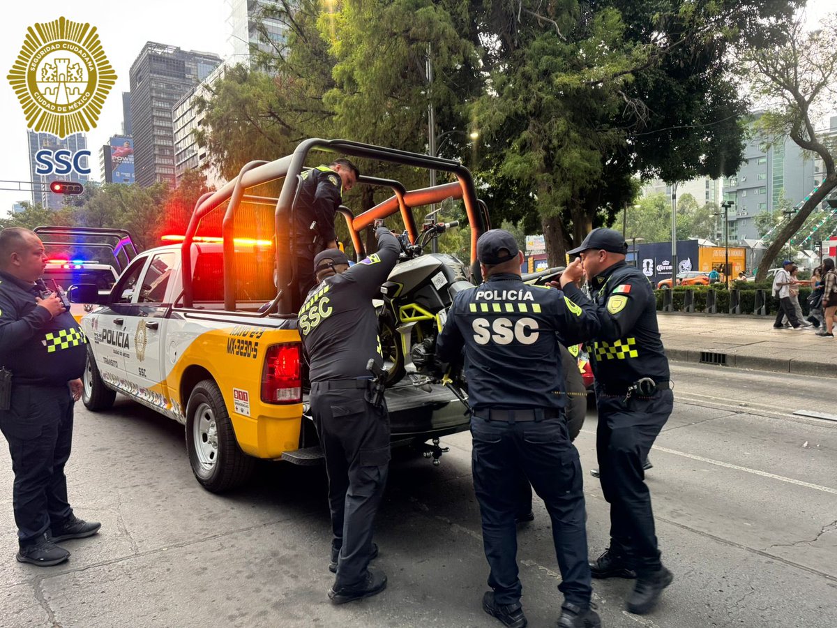 SSC_CDMX's tweet image. La #SSC informa:

Resultado de un operativo desplegado el domingo 3 de mayo sobre la avenida Paseo de la #Reforma, con motivo de una concentración de motociclistas, cinco motocicletas fueron llevadas a un depósito vehicular, debido a que sus conductores no portaban casco