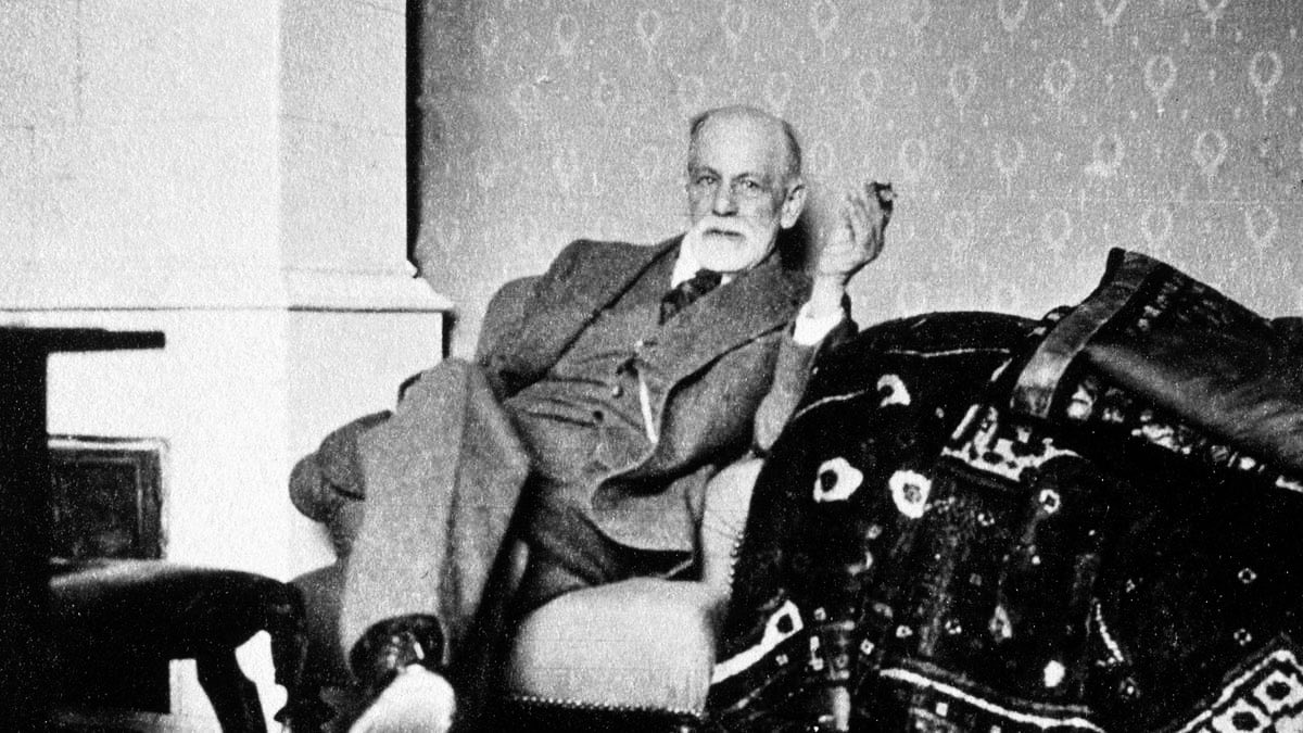 Mañana cumple años el que de verdad sabía lo que es la libertad:

“Diga lo que se le ocurra”, decía el tipo… y tenías que ir a buscarla al arco.

Sigmund Freud · 170 años 🖤
06.05.1856 - 2026