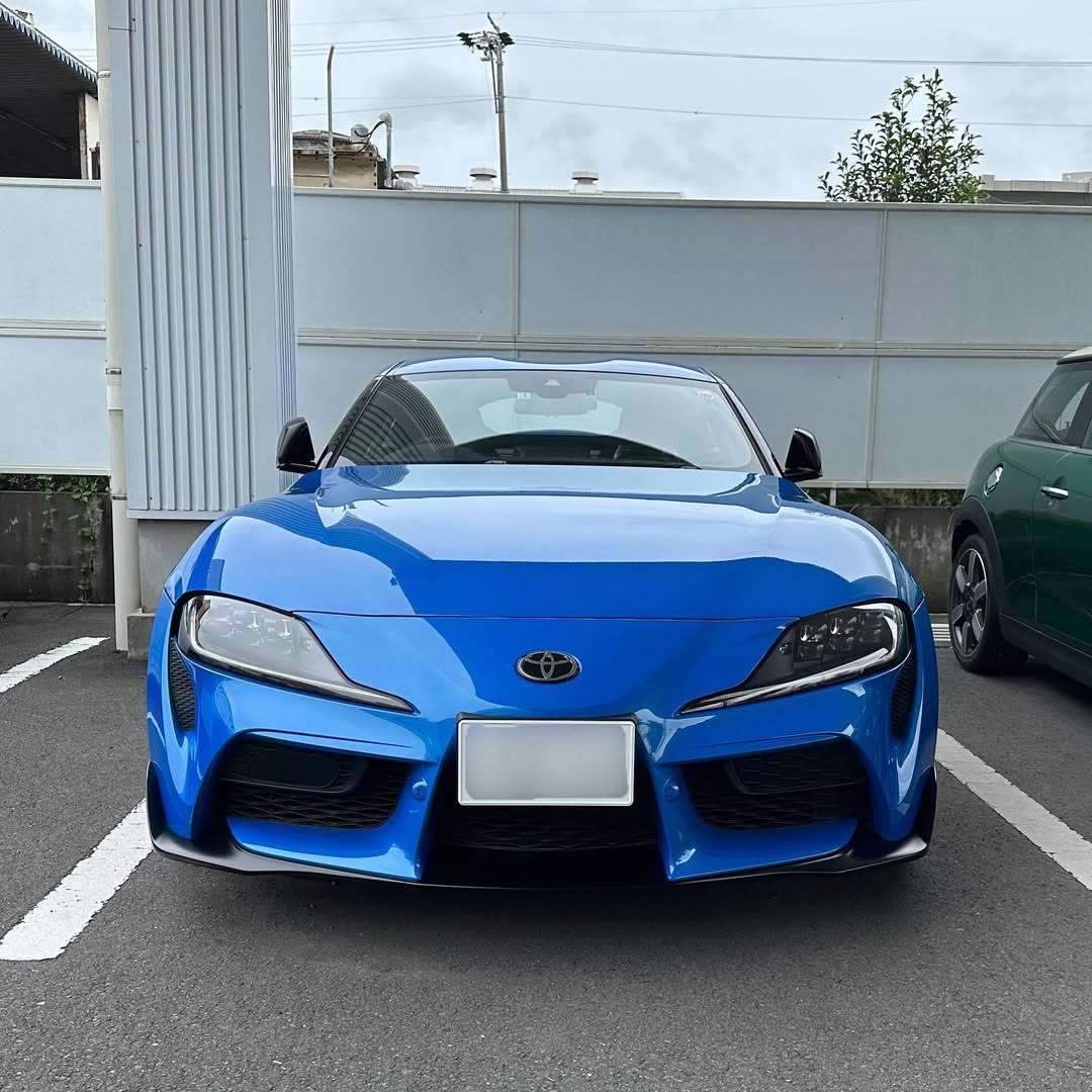 dizzle360's tweet photo. やっぱり気になっていたこの色のフルノーマル低走行があったのでお願いしてきました😅
新車では無い限定車のこのカラー素敵💓

#スーパーカーオーナーと繋がりたい #ソロドライブ #toyota #toyotasupra #supra #grsupra #grtoyota #grracing #トヨタ #トヨタスープラ #90スープラ #grスープラ #限定車 https://t.co/yiNVADsJEg