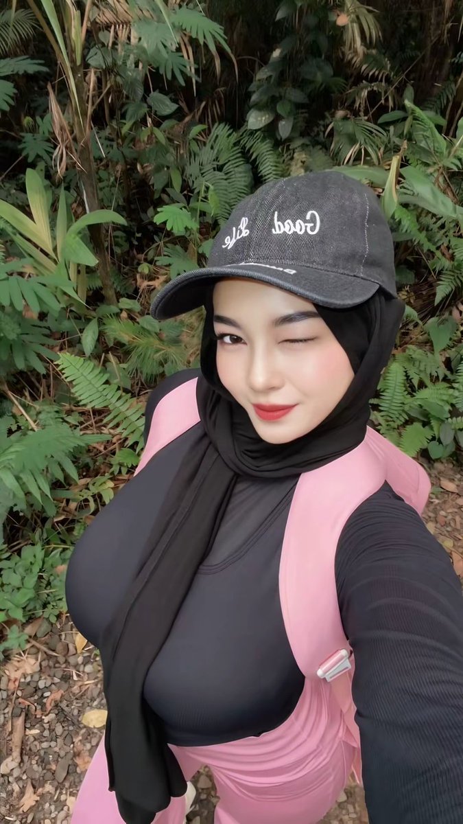 BerHIJABBB tweet media