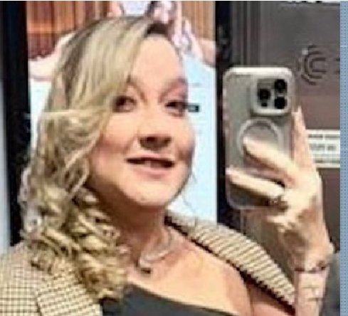 Lari Almeida tweet media