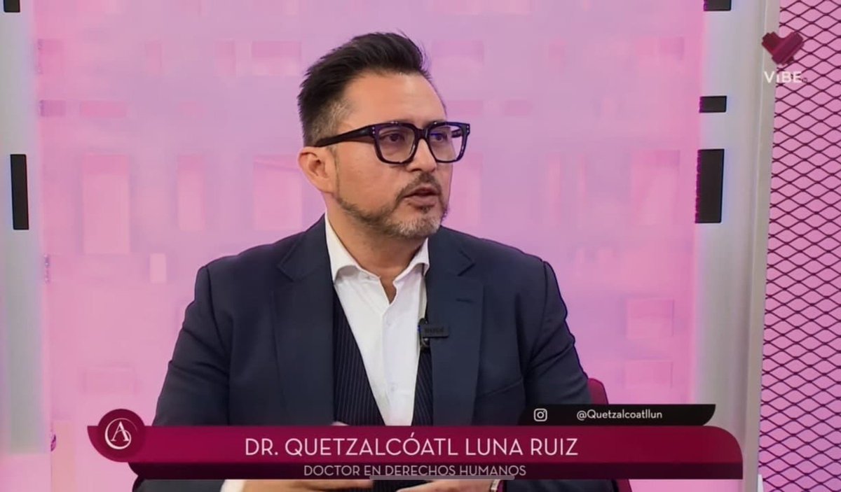 Quetzalcoatllun's tweet photo. Gracias Emiret Rivera por la invitación a tu programa. Siempre es un gusto platicar sobre Derechos Humanos. https://t.co/QEs3HhRlIq