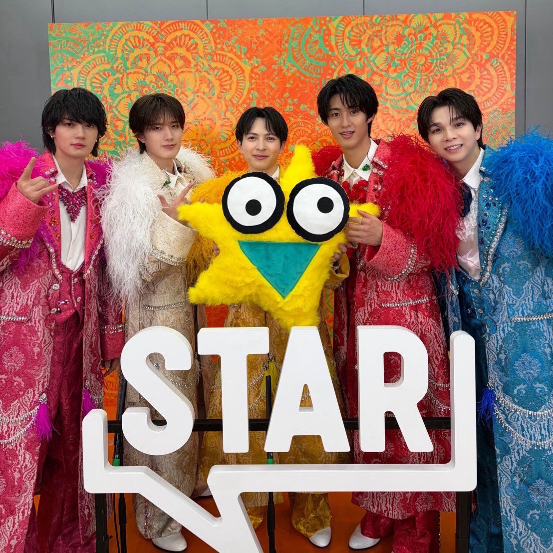 はな tweet media