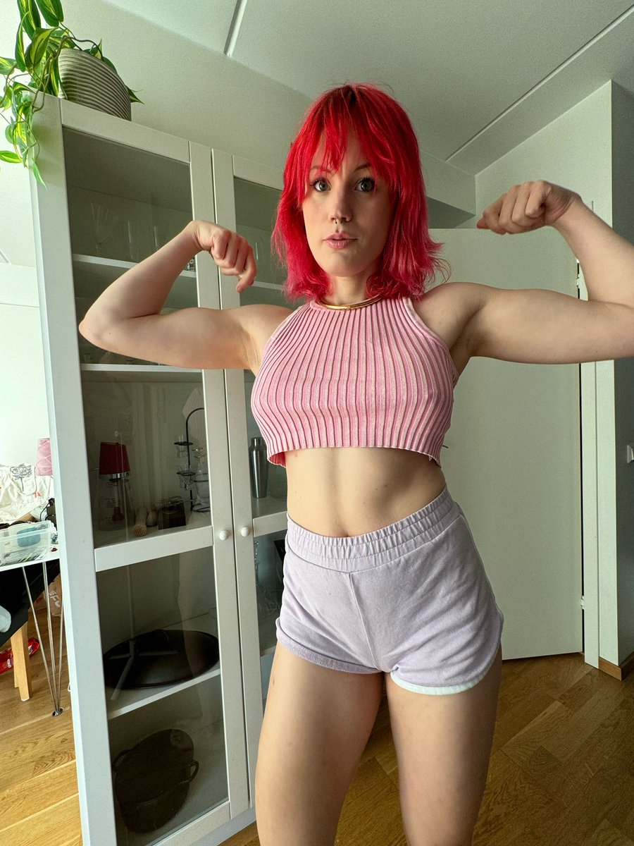 Ava Riley tweet media