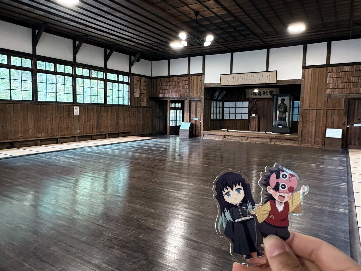 秋 tweet media