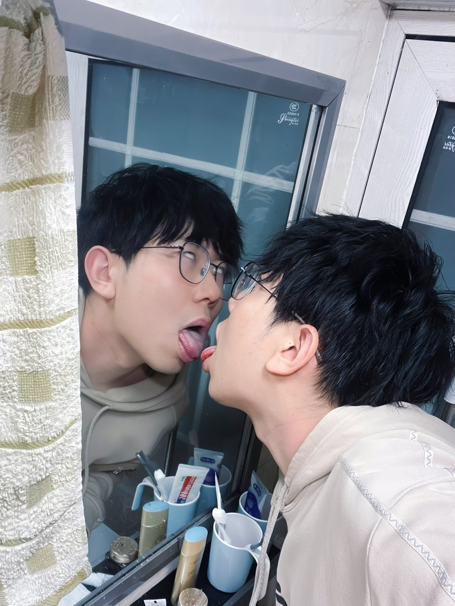 尤零君(重生版) tweet media