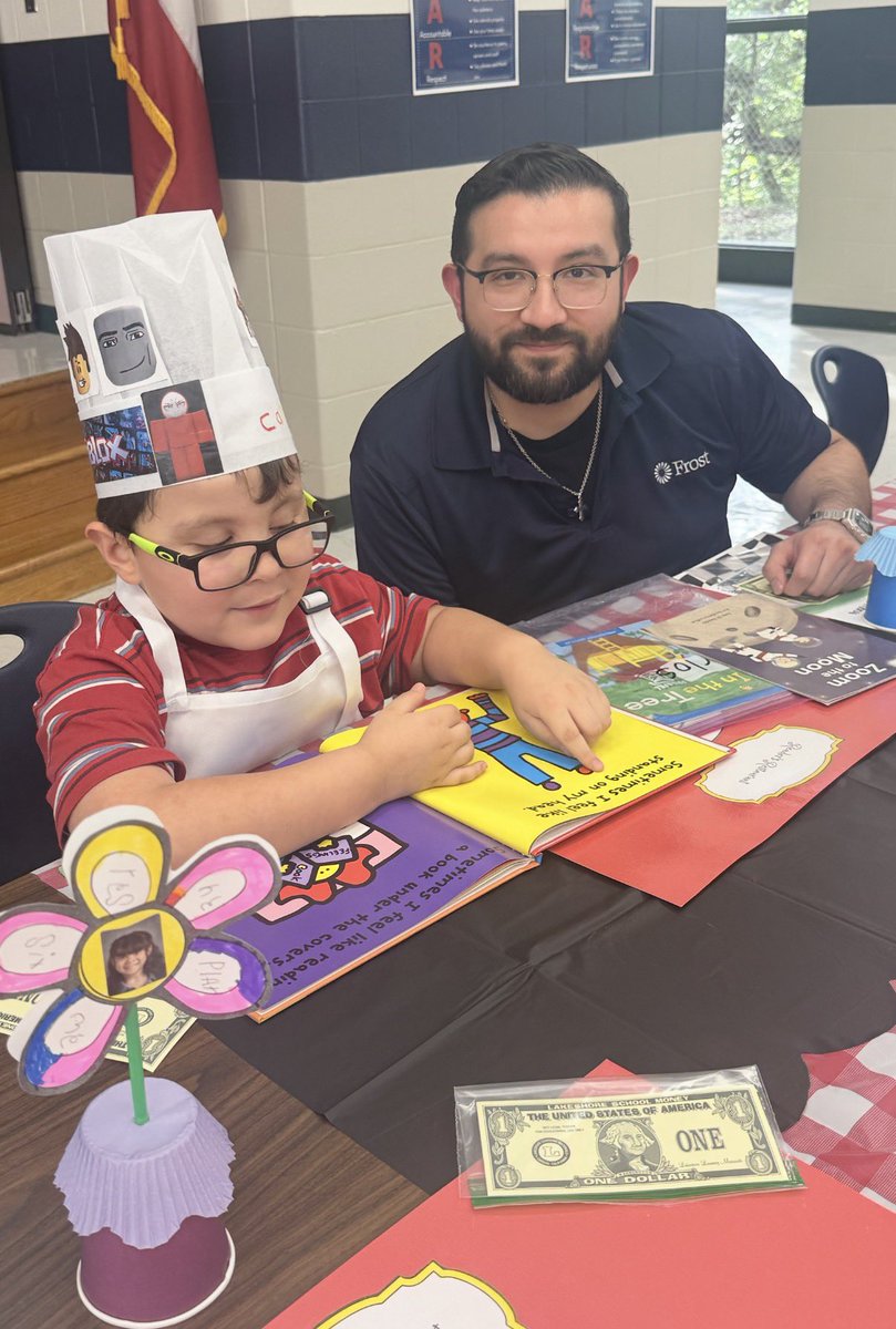 NISDMyers's tweet photo. Our Kinder Eagles are eager to read!  Had a great Kinder Reading Restaurant! #1stgradeready https://t.co/zuNrD8Lrms