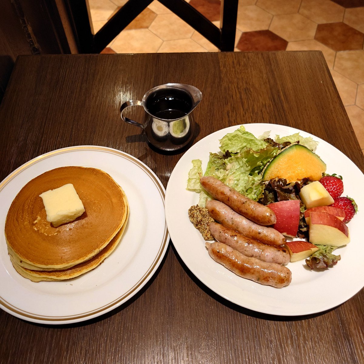 純喫茶MITOS tweet media