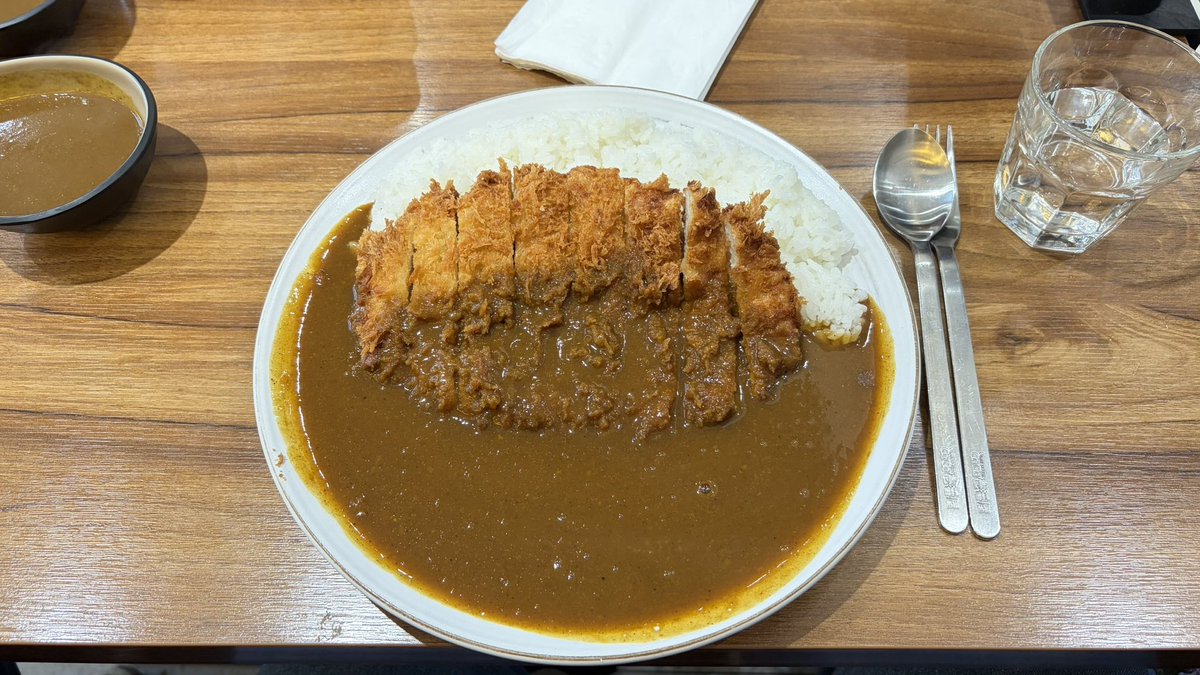 dobob1022's tweet photo. Coco ichi lunch! https://t.co/5r0Ox1cFGi