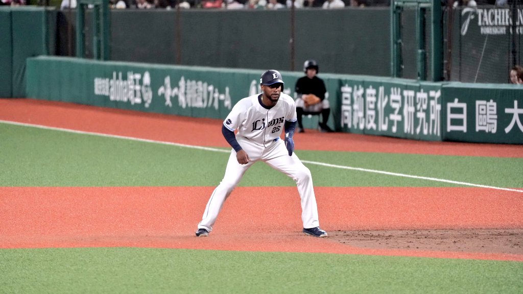 あきあかね tweet media