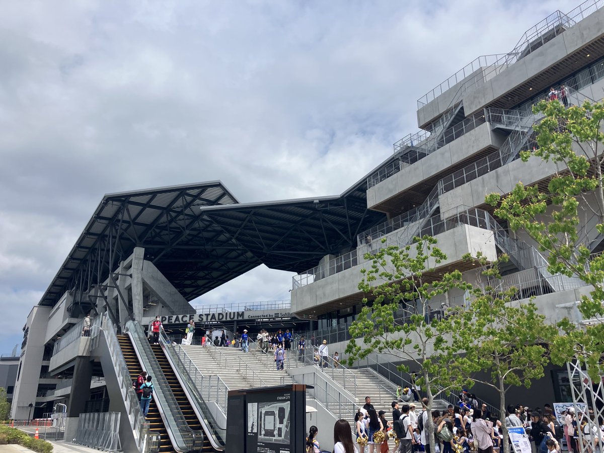 並野 源 tweet media