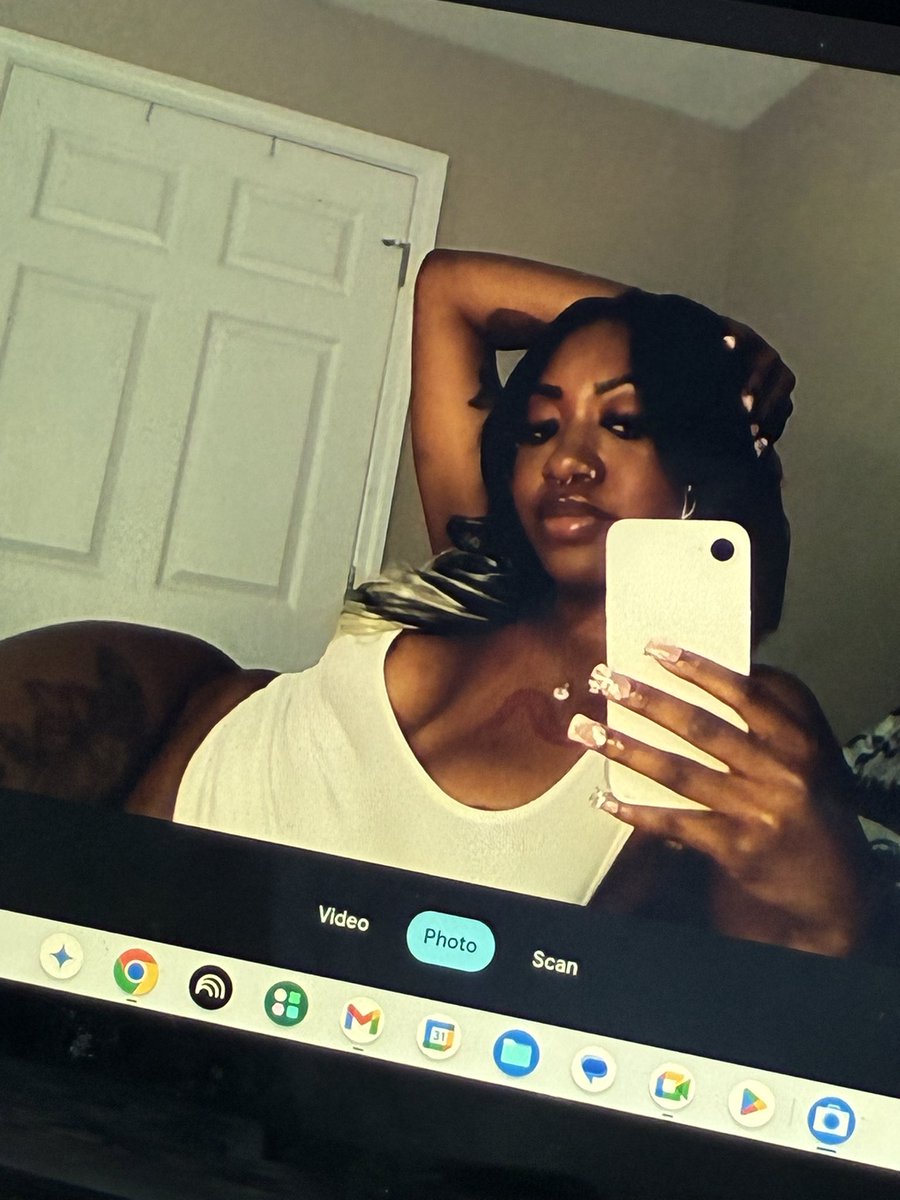 Krazy4Li's tweet photo. Fina post sum content 🎥😊😍 https://t.co/Wmfap12tqg